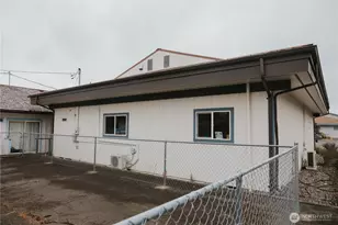 451 5th Ave, Forks, WA 98331 - Photo 28