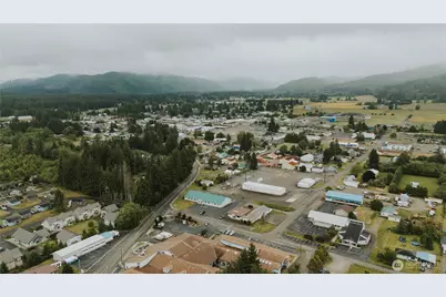 451 Fifth Avenue, Forks, WA 98331 - Photo 38