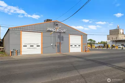 303 N Wenas, Ellensburg, WA 98926 - Photo 2