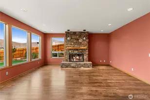 4285 W Eaglerock Pl, Wenatchee, WA 98801 - Photo 10