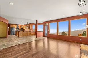 4285 W Eaglerock Pl, Wenatchee, WA 98801 - Photo 8