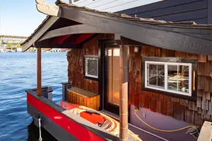 2401 N Northlake Way, Seattle, WA 98103 - Photo 26