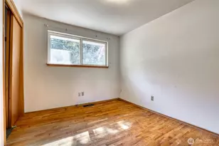 4504 S 124th St, Seattle, WA 98178 - Photo 10