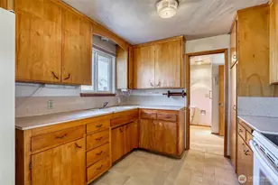 4504 S 124th St, Seattle, WA 98178 - Photo 6