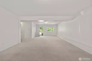 2320 NE 102nd St, Seattle, WA 98125 - Photo 14