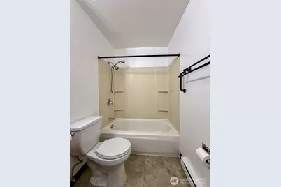 15138 65th Avenue S #107, Tukwila, WA 98188 - Photo 22