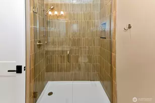 10208 174th Ave E, Bonney Lake, WA 98391 - Photo 32