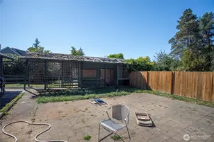 7802 Golden Given Rd E, Tacoma, WA 98404 - Photo 18