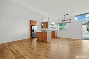 1060 149th Pl SE, Bellevue, WA 98007 - Photo 8