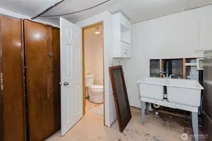343 Farragut Ave N, Port Orchard, WA 98366 - Photo 34