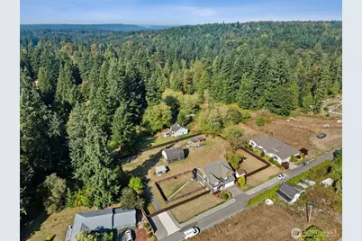 27037 NE 29th Place, Redmond, WA 98053 - Photo 36