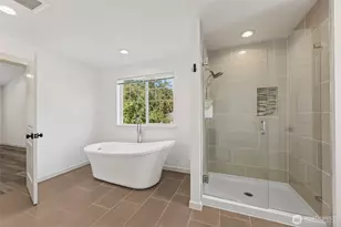 27037 NE 29th Pl, Redmond, WA 98053 - Photo 18