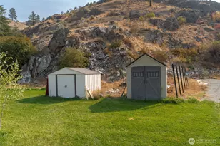 2560 Antione Creek, Chelan, WA 98816 - Photo 30