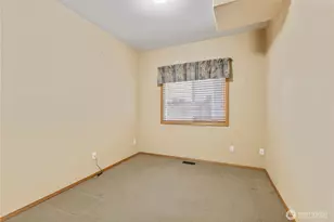 1514 Peach Park Ln, Puyallup, WA 98371 - Photo 28