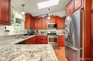 7529 Bridge Pl NE, Bremerton, WA 98311 - Photo 6