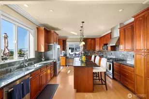 816 Walnut St, Edmonds, WA 98020 - Photo 12