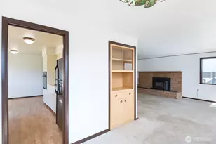 124 Fogarty Ave, Port Angeles, WA 98362 - Photo 8