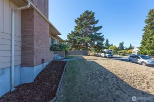 124 Fogarty Ave, Port Angeles, WA 98362 - Photo 28