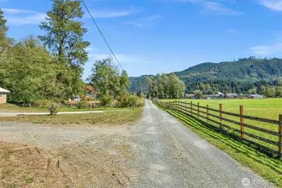 12327 276th Street NE, Arlington, WA 98223 - Photo 6