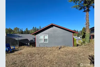 1812 W 12th Street, Port Angeles, WA 98363 - Photo 8