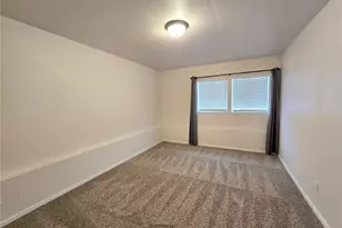 1812 W 12th St, Port Angeles, WA 98363 - Photo 36