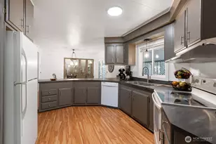 5516 Chelan Ln SE, Lacey, WA 98503 - Photo 12