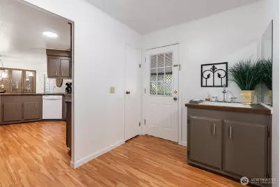 5516 Chelan Lane SE, Lacey, WA 98503 - Photo 4