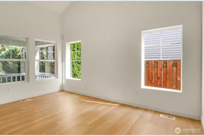 24241 SE 10th Place, Sammamish, WA 98075 - Photo 24