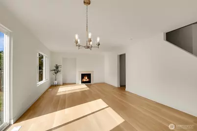 24241 SE 10th Place, Sammamish, WA 98075 - Photo 14