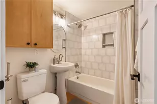 6031 McKinley Pl N, Seattle, WA 98103 - Photo 20