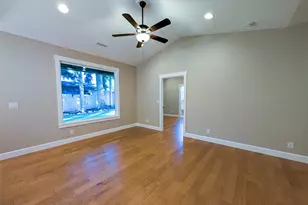 127 Heights Ln, Onalaska, WA 98570 - Photo 4