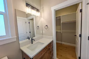 127 Heights Ln, Onalaska, WA 98570 - Photo 18