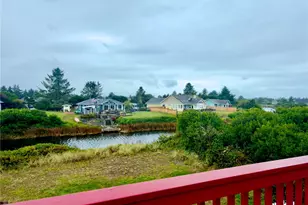189 N Razor Clam Dr SW, Ocean Shores, WA 98569 - Photo 22