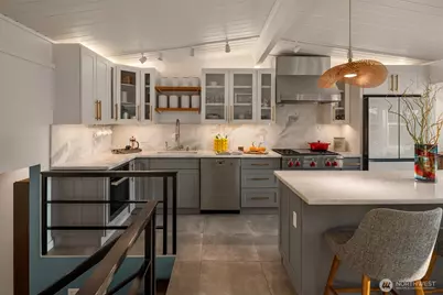 617 33rd Avenue E, Seattle, WA 98112 - Photo 10