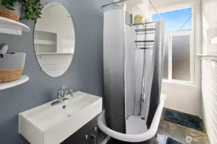 22 John St, Seattle, WA 98109 - Photo 16