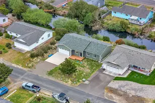30410 H St, Ocean Park, WA 98640 - Photo 2