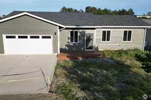 30410 H St, Ocean Park, WA 98640 - Photo 2