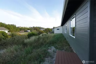 30410 H Street, Ocean Park, WA 98640 - Photo 24