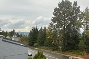 2617 NE 4th St, Renton, WA 98056 - Photo 2