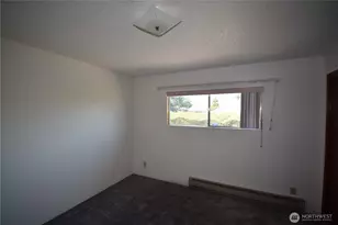 601 Shattuck Ave S, Renton, WA 98057 - Photo 16