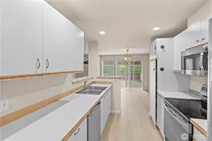 5509 S 237th Pl, Kent, WA 98032 - Photo 8