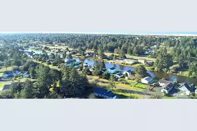 337 Mount Olympus Avenue SE, Ocean Shores, WA 98569 - Photo 40