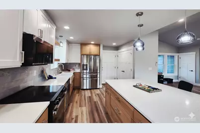 337 Mount Olympus Avenue SE, Ocean Shores, WA 98569 - Photo 2