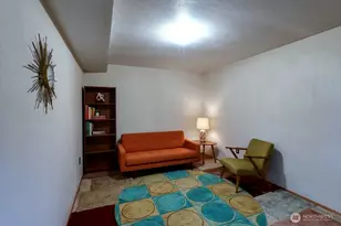 1730 N Narrows Dr, Tacoma, WA 98406 - Photo 22