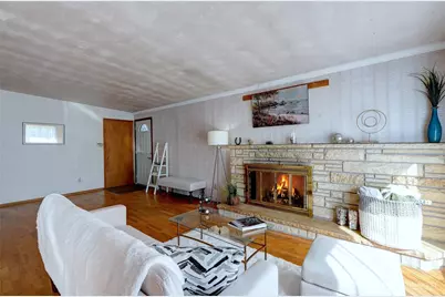 1730 N Narrows Drive, Tacoma, WA 98406 - Photo 4