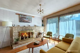 1730 N Narrows Dr, Tacoma, WA 98406 - Photo 6