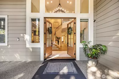 5207 Isola Place NW, Issaquah, WA 98027 - Photo 2