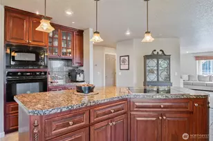409 Cunningham Rd, Kelso, WA 98626 - Photo 12
