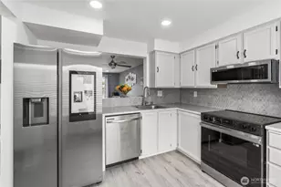 5736 S 238th Ct, Kent, WA 98032 - Photo 10