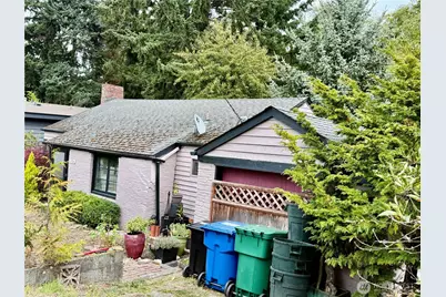 9104 28th Avenue NW, Seattle, WA 98117 - Photo 2